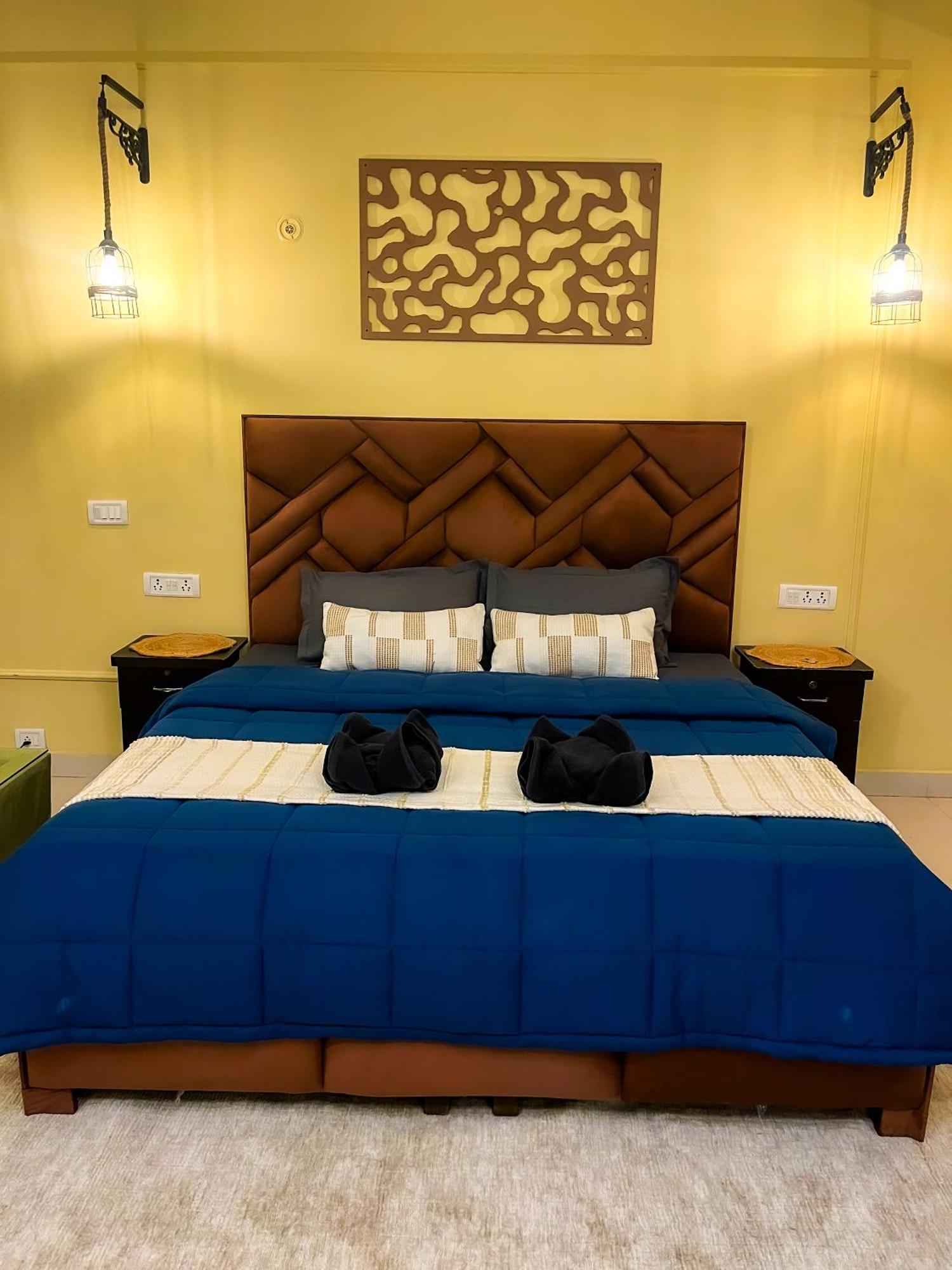 Atharva'S Homestay By Goaround Homes - Nehru Enclave Metro, South Delhi New Delhi Exterior photo