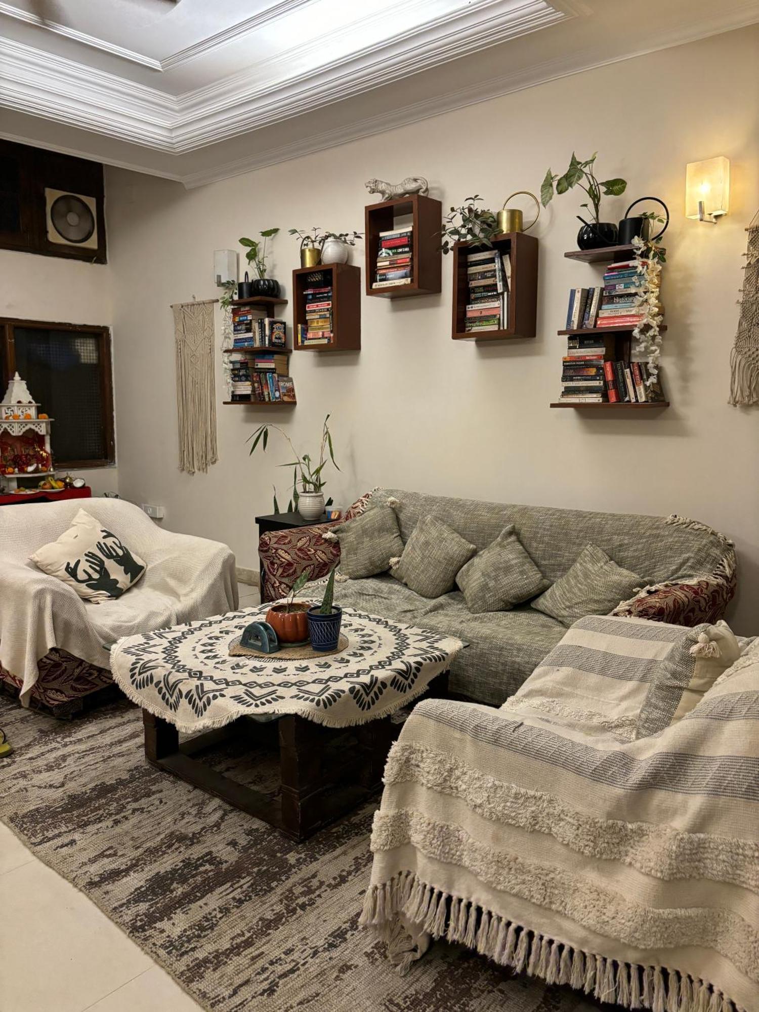 Atharva'S Homestay By Goaround Homes - Nehru Enclave Metro, South Delhi New Delhi Exterior photo